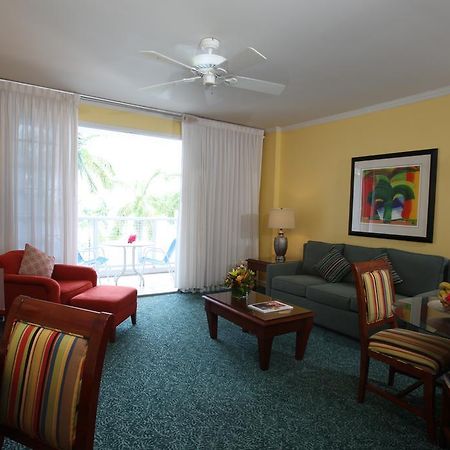 Seven Mile Beach Grand Cayman Beach Suites מראה חיצוני תמונה